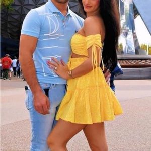 Two pieces yellow skirt set